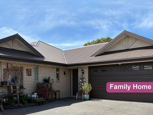 House for rent in Chaslands, Canterbury