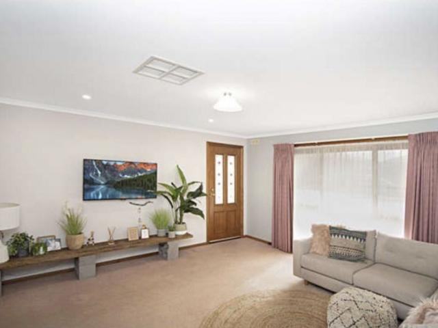 House for rent in Alma, Victoria