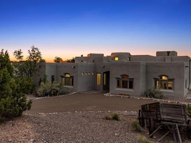 House for sale in New Mexico