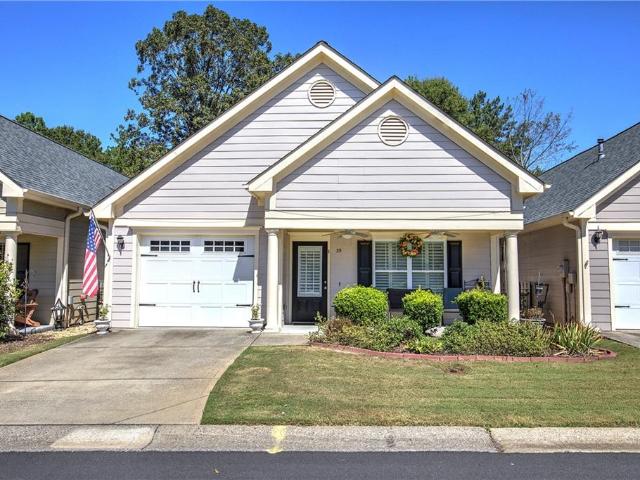 House for sale in Deerfield Estates, Cartersville