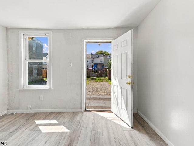 Townhouse for sale in Phillipsburg, Warren County