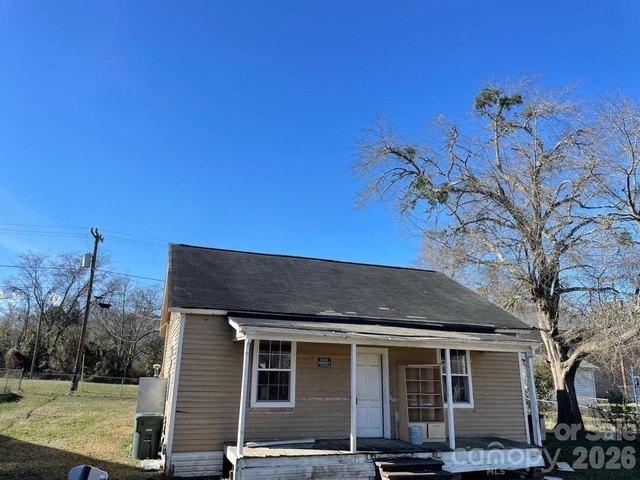 House for sale in Great Falls, South Carolina