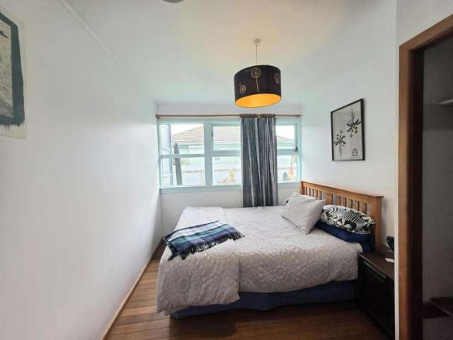 House for sale in Otakou