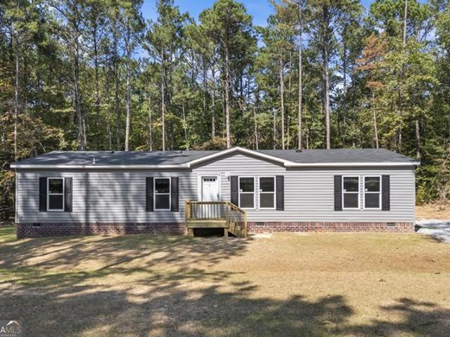 House for sale in Carlton, Georgia