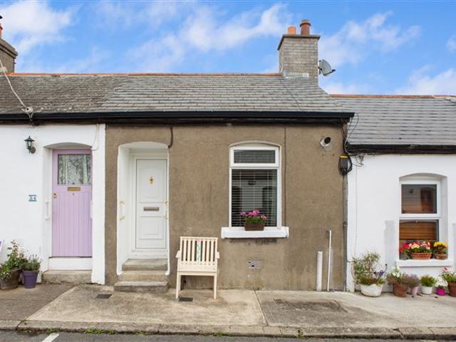 Terraced House for sale in Glasthule, North Tipperary