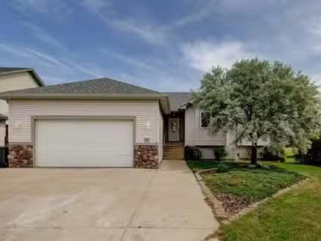 House for sale in Crossfield, Alberta