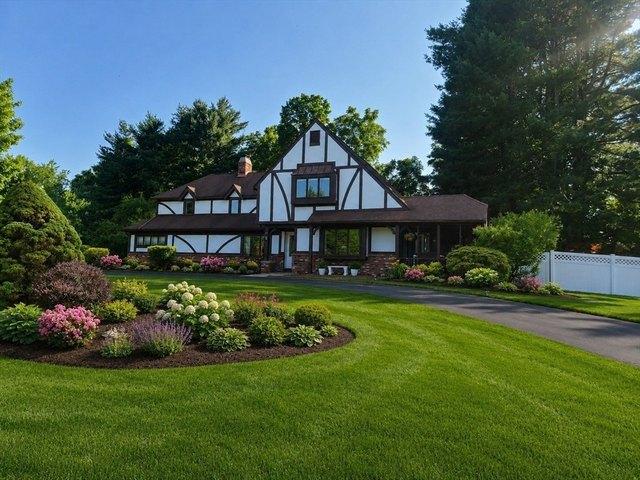 House for sale in Hampden, Massachusetts
