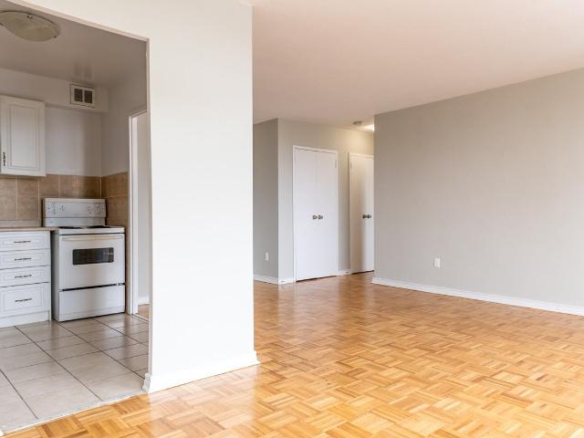 Apartment for rent in Woburn, Ontario