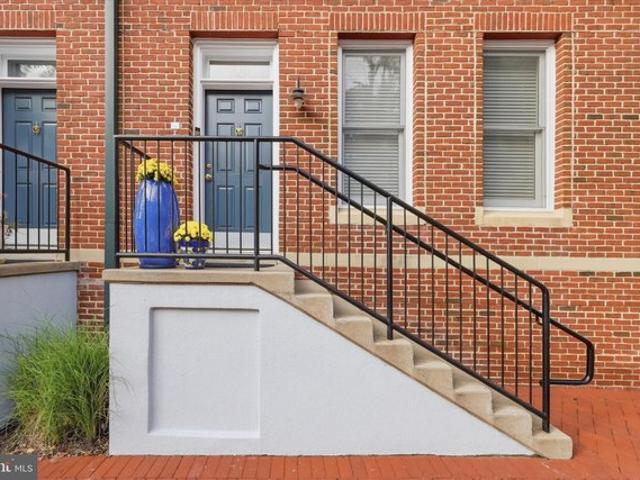 Condo for sale in Frederick, Frederick County