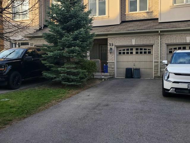 Townhouse for sale in Woburn, Ontario