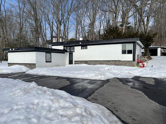 House for sale in Smithfield, Rhode Island