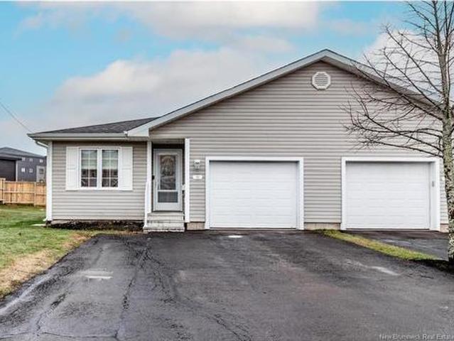 Condo for sale in Dieppe