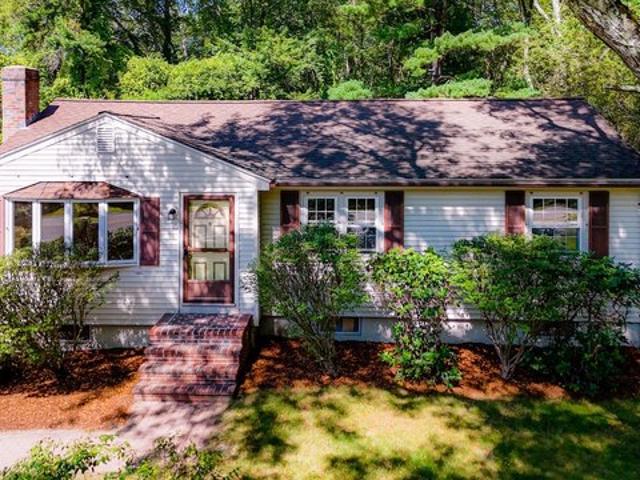 House for sale in Westford, Middlesex County