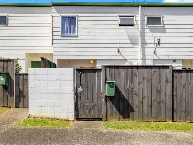 Apartment for rent in Hillsborough, Oroua County