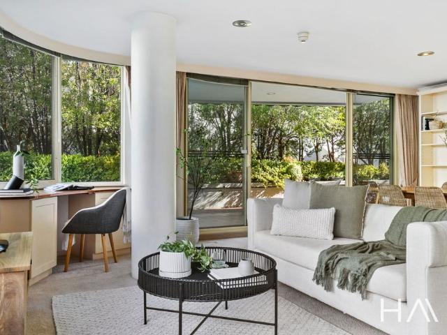 Apartment for rent in Battery Point, Hobart