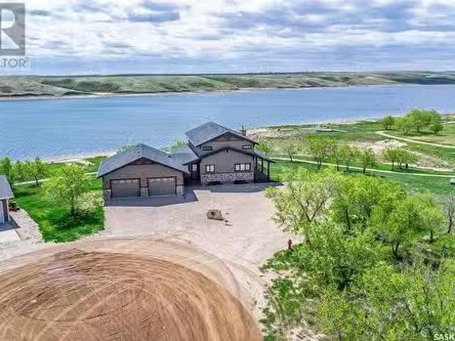 House for sale in Saskatchewan