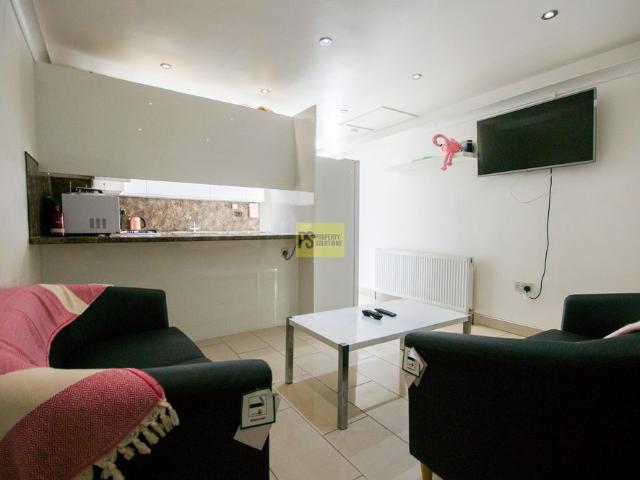 Room for rent in Bournbrook, West Midlands