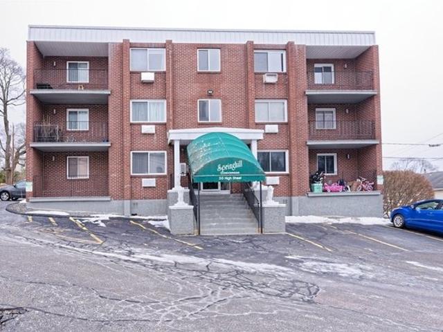 Condo for sale in Marlborough, Massachusetts