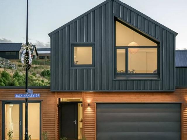 House for rent in Otakou