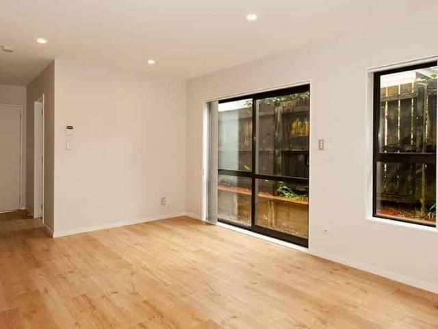 House for rent in Mount Wellington, Oroua County