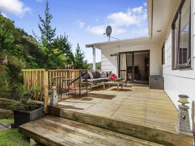 House for sale in Days Bay, Wellington