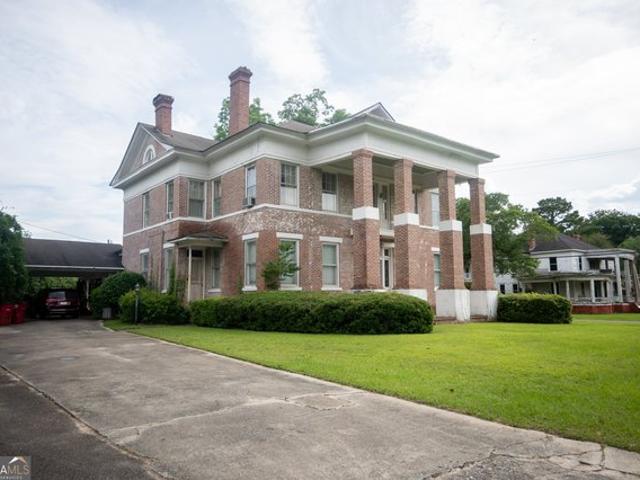 House for sale in Hawkinsville, Georgia
