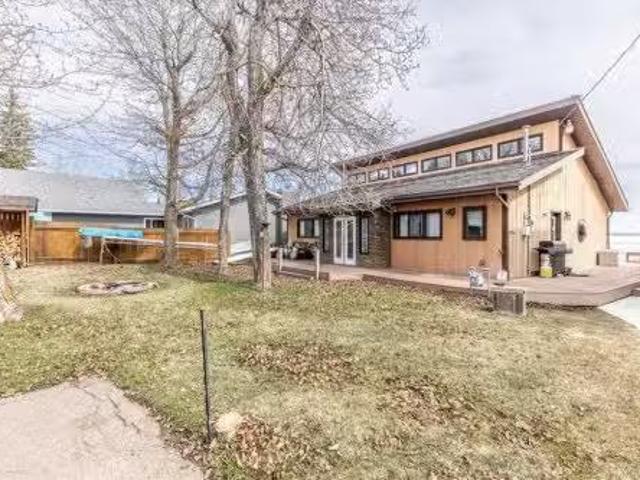 House for sale in Alberta
