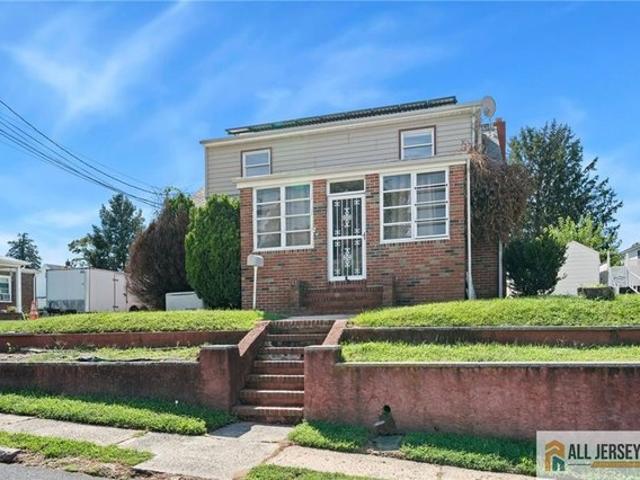 House for sale in Sayreville, Middlesex County