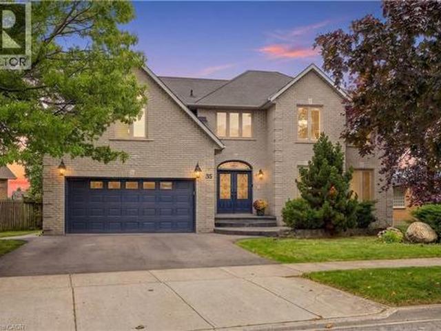 House for sale in Ancaster, Ontario