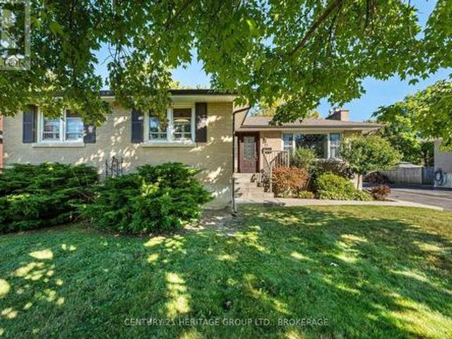 House for sale in Loyalist, Ontario