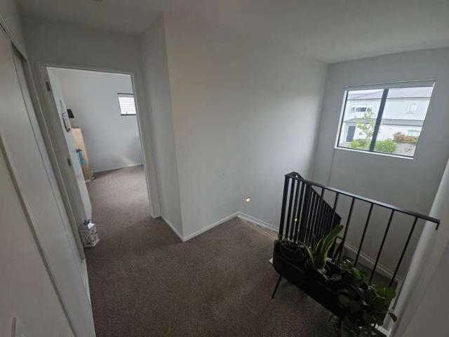 House for rent in Awhitu, Oroua County