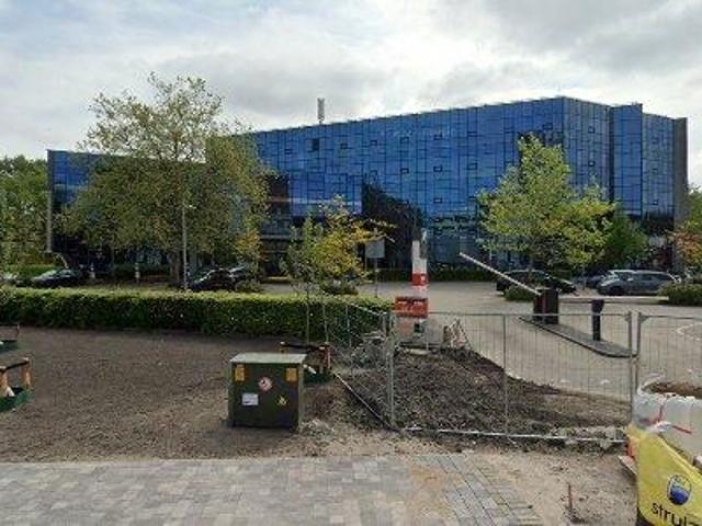 Bedrijfspand te huur in Professorenwijk, Leiden