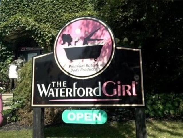 Commercial for sale in Waterford, Ontario