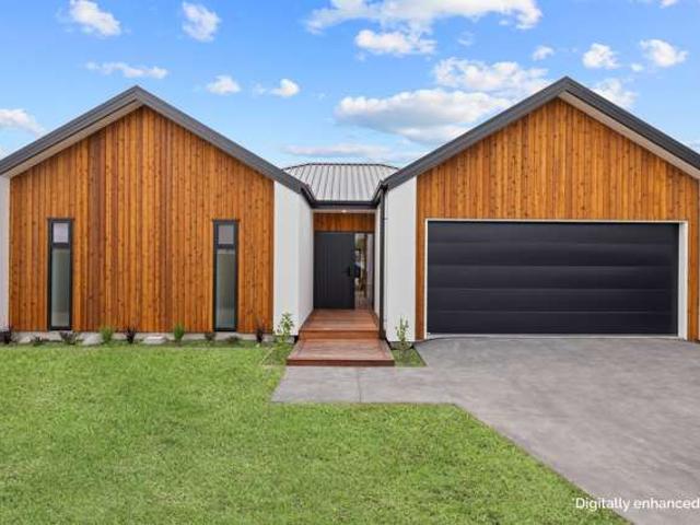 House for sale in Chaslands, Canterbury