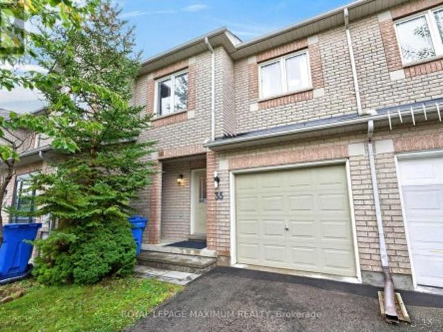 House for sale in Bayview Meadows, Aurora