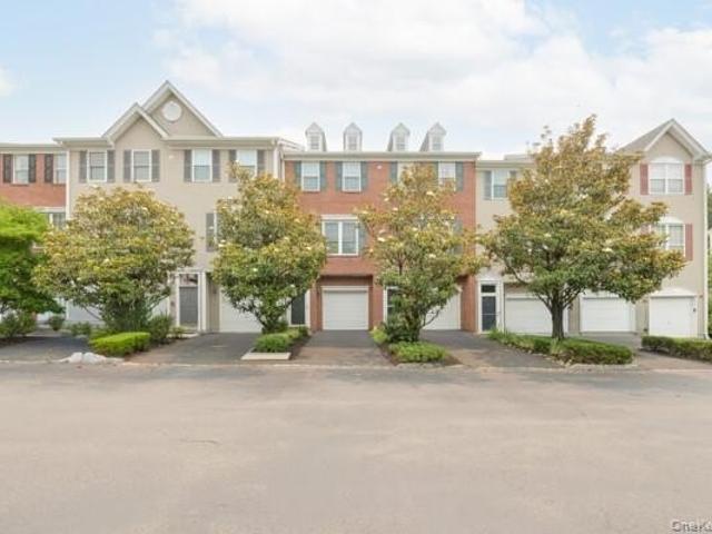 Condo for sale in Rockland, New York