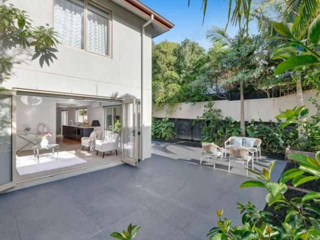 Townhouse for sale in Whangaparaoa, Oroua County