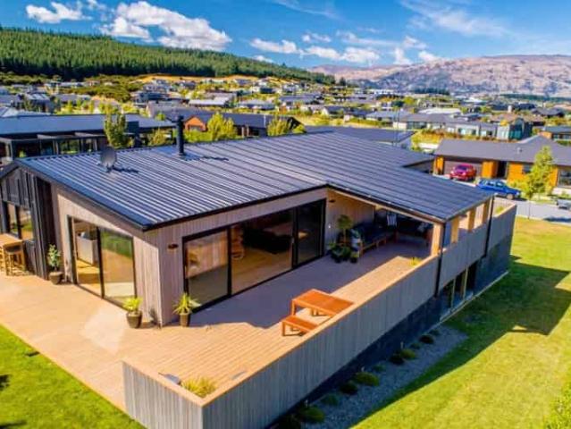 House for rent in Otakou