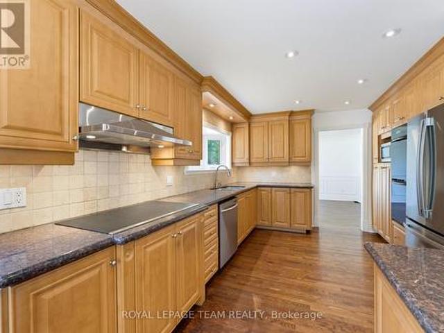 House for sale in College, Ottawa