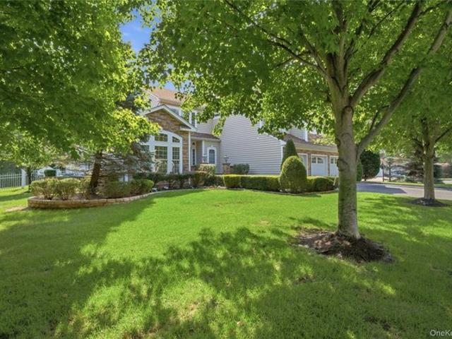 House for sale in Saint James, Town of Smithtown