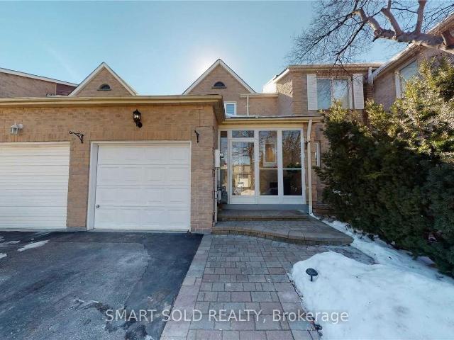 Townhouse for rent in Woburn, Ontario