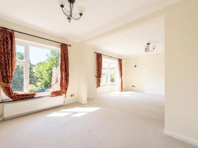 Apartment for rent in Carshalton Beeches, Greater London
