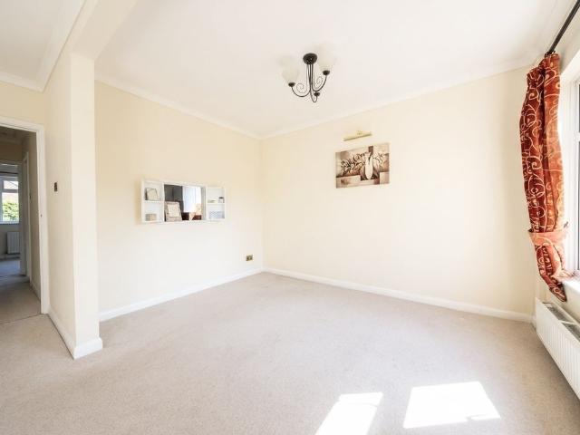 Apartment for rent in Carshalton Beeches, Greater London