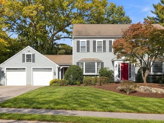 House for sale in Hingham Center, Hingham