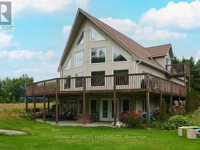House for sale in North Stormont, Ontario