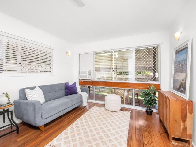 House for rent in Cooee Bay, Queensland