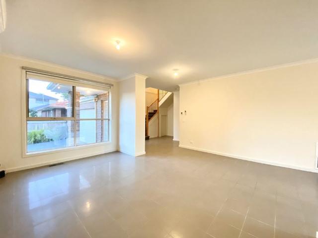 Townhouse for rent in Camerons Creek, Victoria