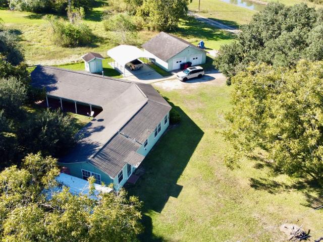 Property for sale in Markham, Texas