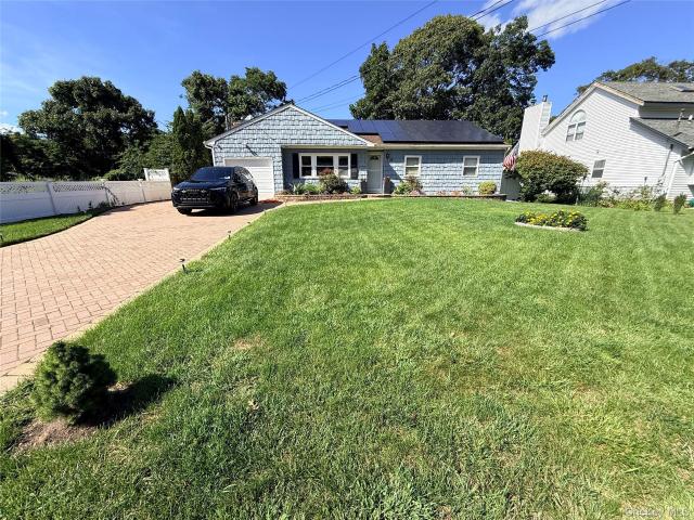 House for sale in Centereach, New York