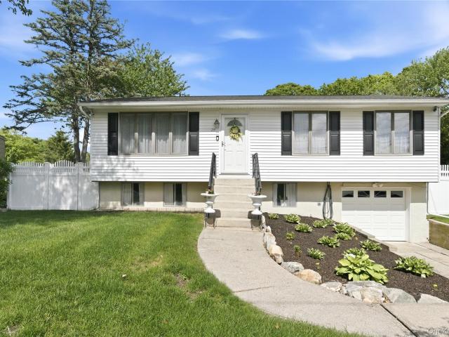 House for sale in Centereach, New York